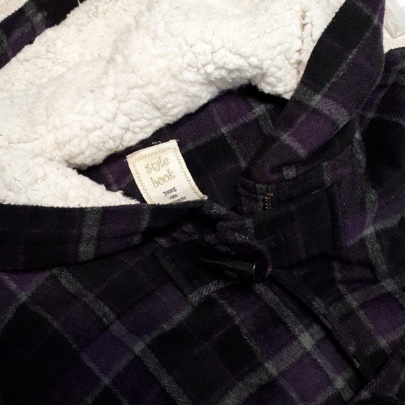 Jacket - Picture 2 of 8